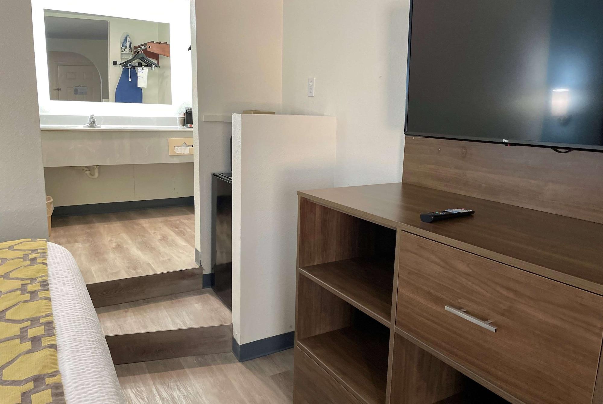 Baymont By Wyndham Biloxi - Ocean Springs Motel Ngoại thất bức ảnh