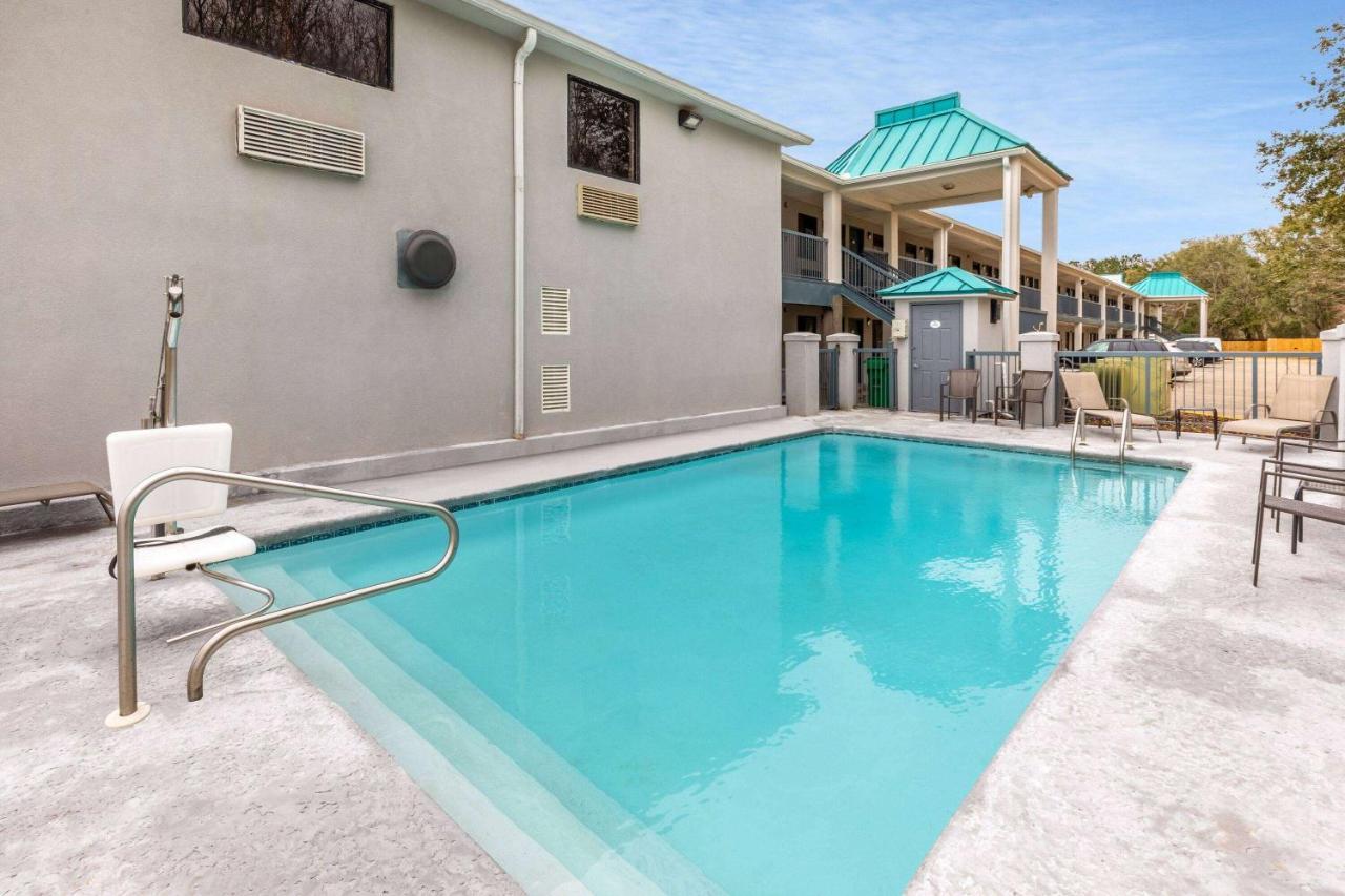 Baymont By Wyndham Biloxi - Ocean Springs Motel Ngoại thất bức ảnh