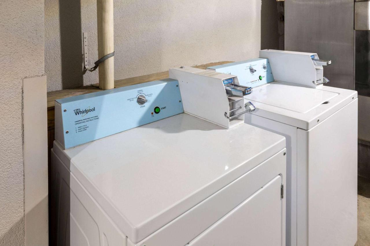 Baymont By Wyndham Biloxi - Ocean Springs Motel Ngoại thất bức ảnh